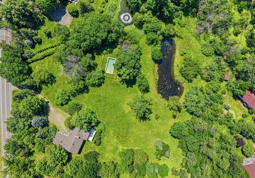 Maison à vendre - 2431 Ch. de Georgeville, Magog, J1X 7V6
