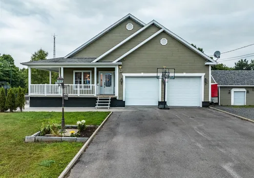 Bungalow à vendre - 2470 Ch. Bellevue, St-Boniface-De-Shawinigan, G0X2L0