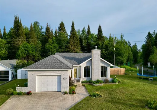 House for sale - 152 Rue Lafort, Témiscaming, J0Z 3R0