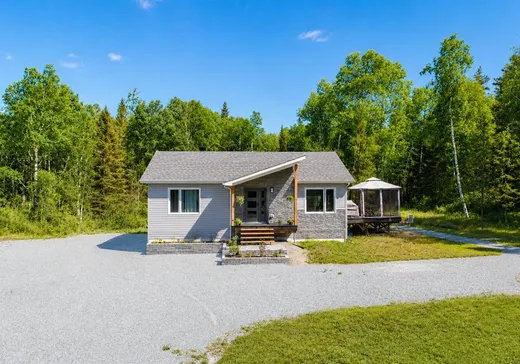 Bungalow à vendre - 2874 Route des Pionniers, Rouyn-Noranda, J0Z1K0