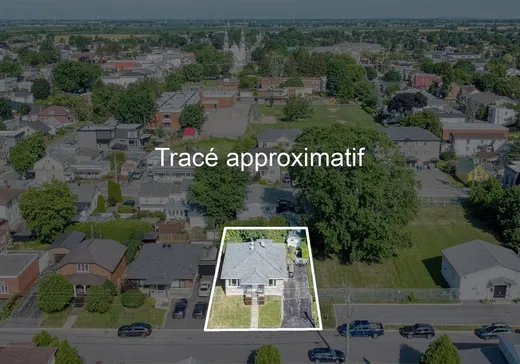 House for sale - 139 Rue St-Sauveur, Saint-Rémi, J0L 2L0