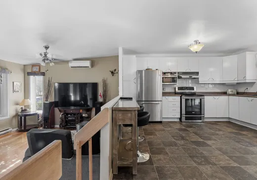 Maison à vendre - 43 Rue des Jardins, Lavaltrie, J5T 1T6