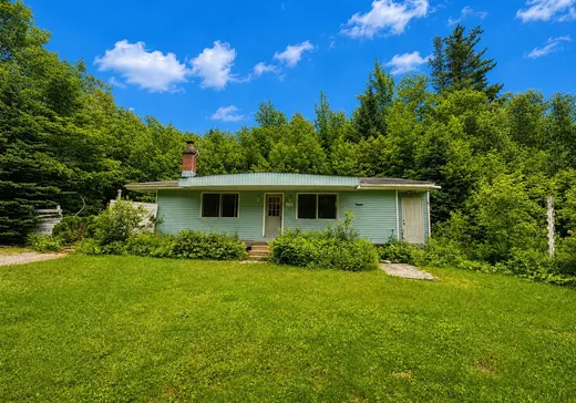 Maison à vendre - 130 Rue Rochon, Saint-Calixte, J0K 1Z0