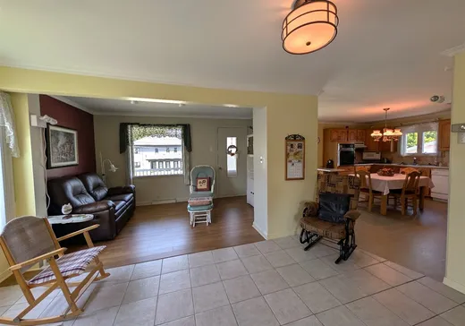 House for sale - 627 Rue Principale, Lac-Drolet, G0Y 1C0