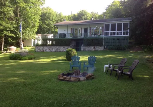 Bungalow for sale - 31 Ch. du Lac-des-Cornes, Chute-St-Philippe, J0W1A0
