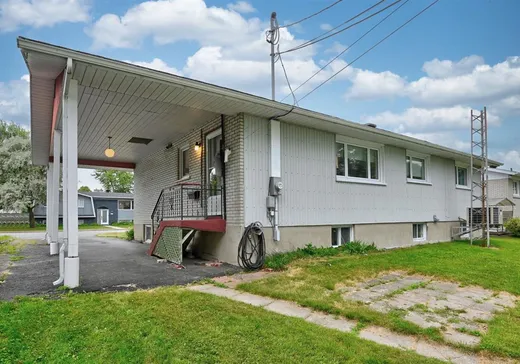 Maison à vendre - 730 Rue Lambert, Berthierville, J0K 1A0