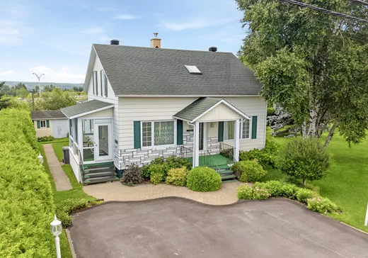 Maison à étages à vendre - 12520 35e Avenue, Saint-Georges, G5Y0S6