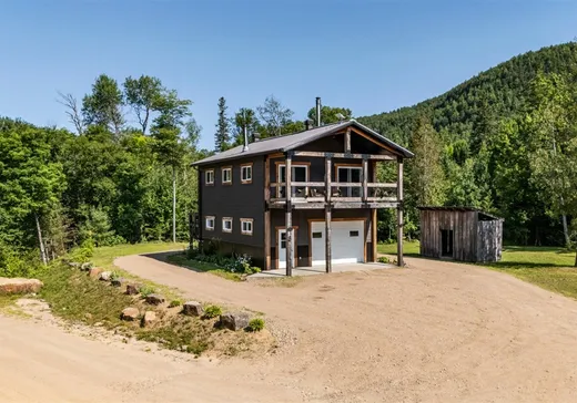 Bungalow à vendre - 8 Rue de la Canopée, Grandes-Piles, G0X1H0