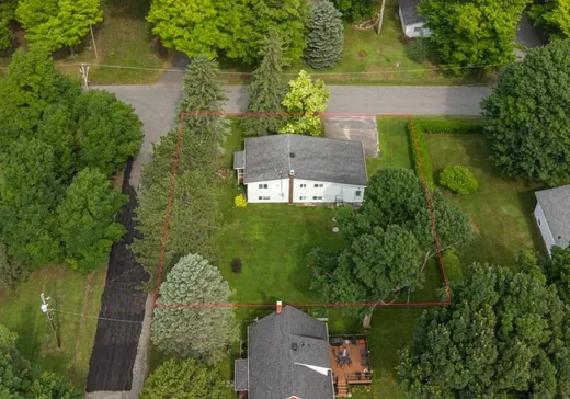 Maison à vendre - 96 Rue Nicolet, Danville, J0A 1A0