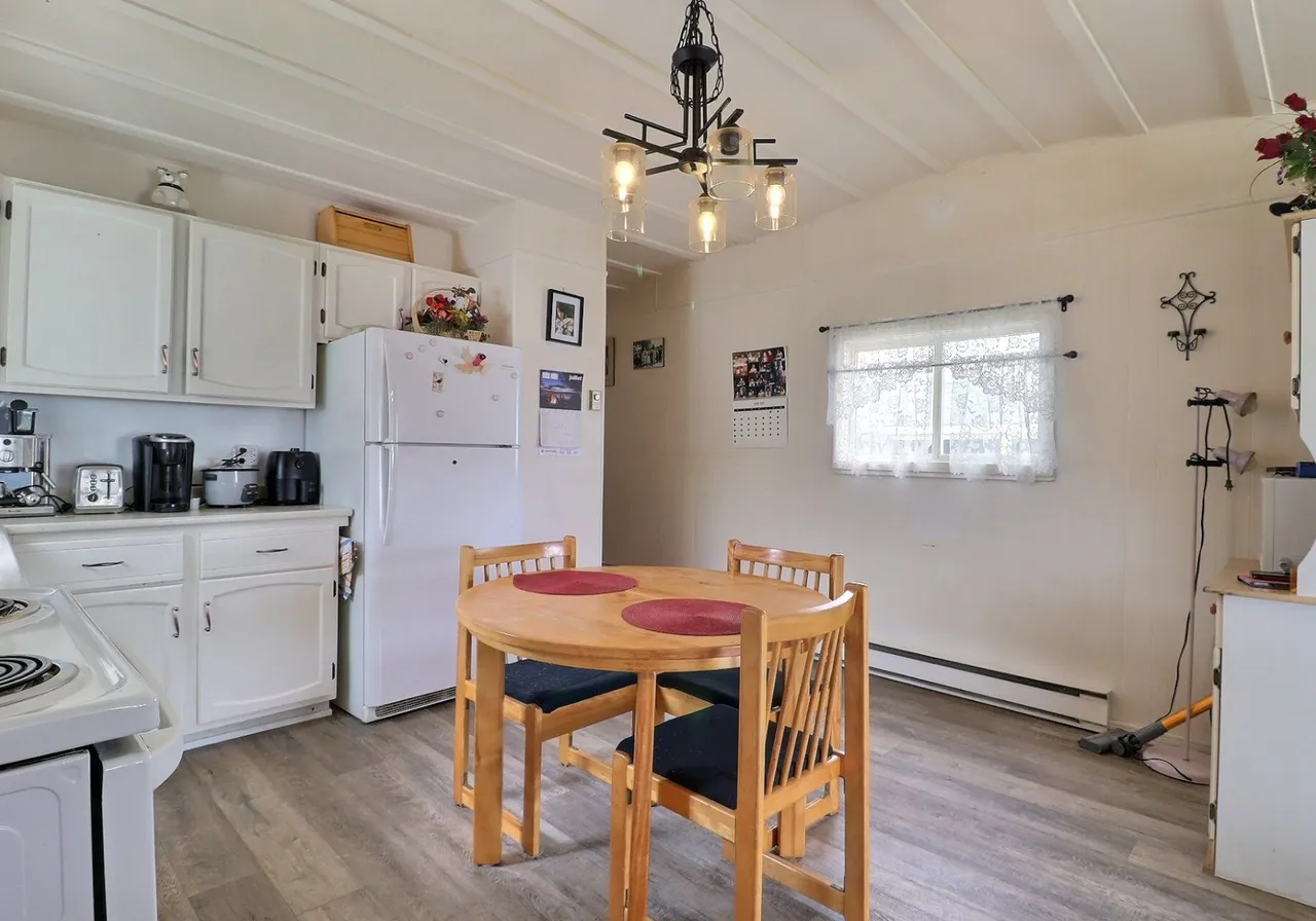 1725 Rue Le Baron — photo 3