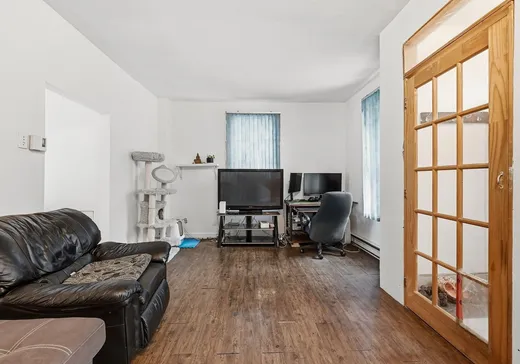 House for sale - 68 Av. Dubé, Montreal (East), H1B 4X1