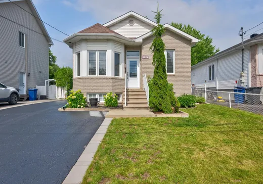 Maison à vendre - 1079 31e Avenue, Laval (Fabreville), H7R 6C6