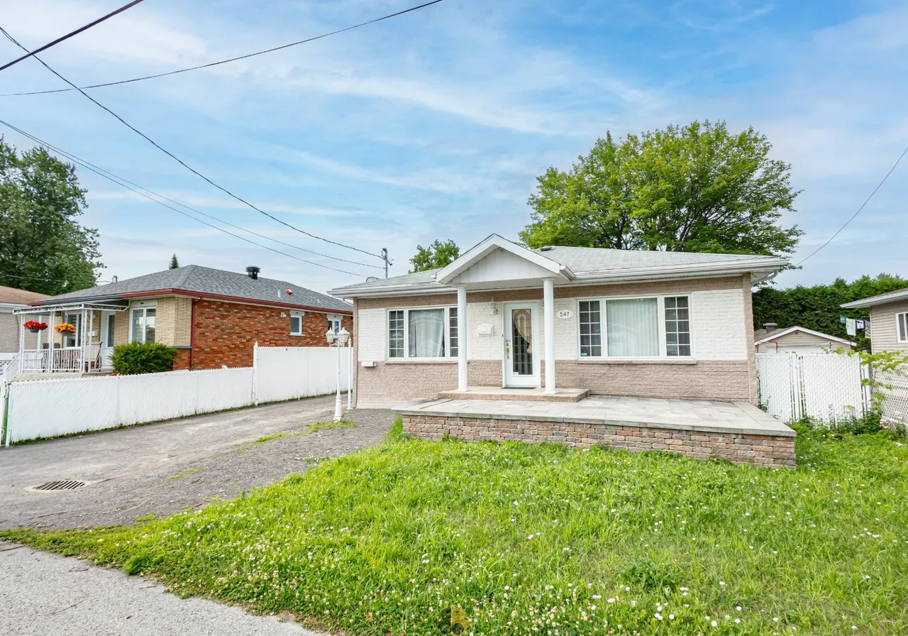 347 Rue St-Paul — photo 1