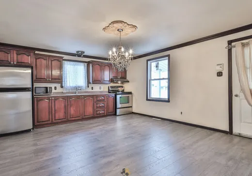 House for sale - 347 Rue St-Paul, Blainville, J7C 2P3