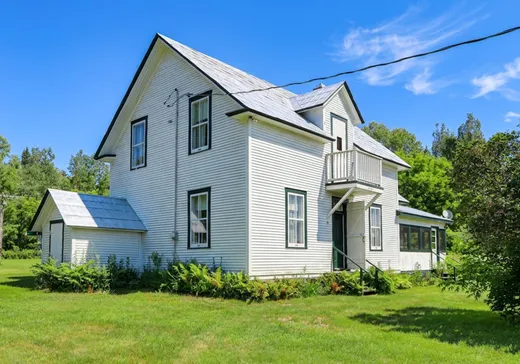 Maison à vendre - 8 Ch. Thomson O. (8Z), Notre-Dame-de-la-Merci, J0T 1A0