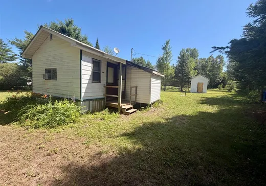 House for sale - 1189 Route 301 N., Campbell's Bay, J0X 1K0