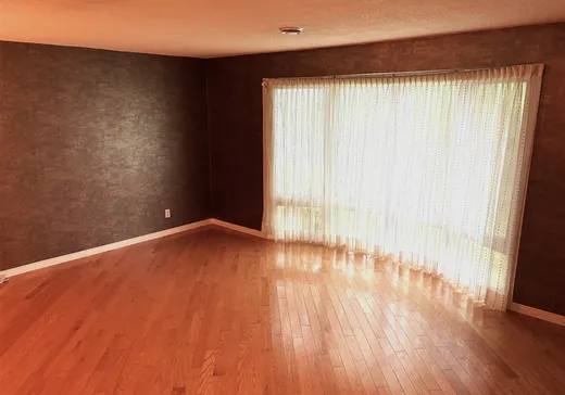 Maison à vendre - 412 Boul. des Hautes-Plaines, Hull, J8Z 1Y9