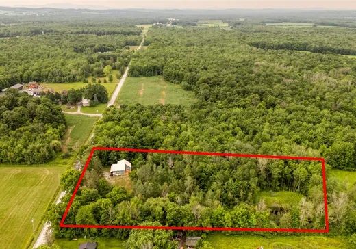 Fermette à vendre - 825Z 1er Rang S., Brownsburg-Chatham, J0J1Y0