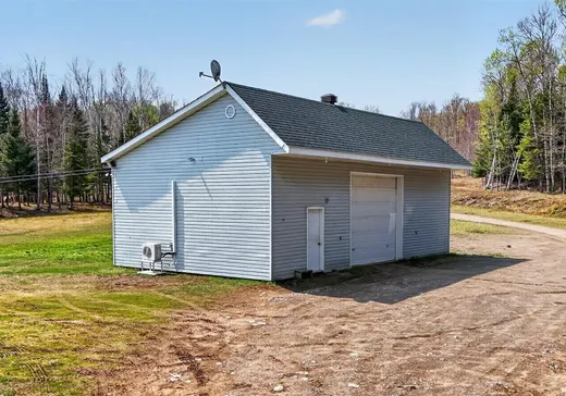 Maison à vendre - 117 Ch. de la Montagne, L'Ascension, J0T 1W0