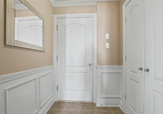 Condo à vendre - 2422 Boul. des Pins, Sainte-Marthe-sur-le-Lac, J0N 1P0