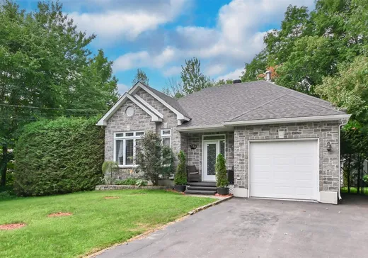Bungalow à vendre - 333 Rue Gaston, Sainte-Sophie, J5J2B8