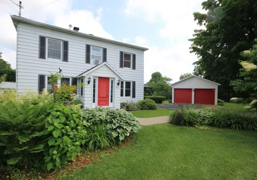 Fermette à vendre - 164 Rg Gaspé, St-Apollinaire, G0S2E0