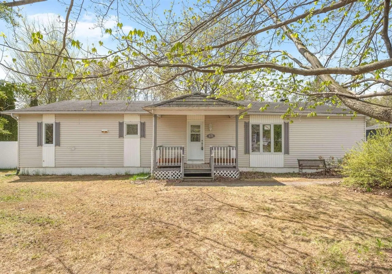 171 Carré Léo-Arbour — photo 1