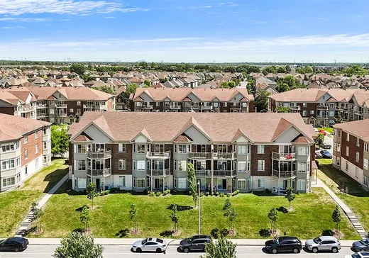 Condo à vendre - 6005 Boul. Chevrier, App. 302, Brossard, J4Z 0G4