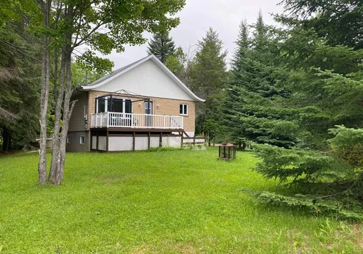 Bungalow à vendre - 7418-7418A Ch. du Coteau-du-Lac, Saint-Damien, J0K2E0