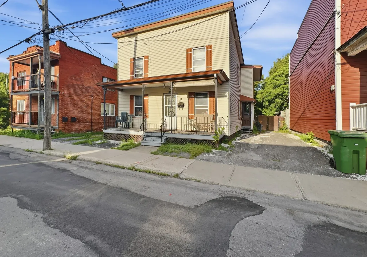 269 Rue Jacques-Cartier N. — photo 1