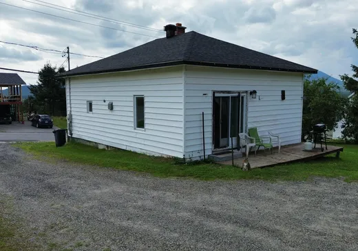 Maison à vendre - 12 Route du Parc, Notre-Dame-Des-Boies, J0B 2E0