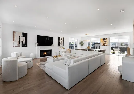 Maison à vendre - 7426 Av. des Trembles, Laval (Chomedey), H7A 0J9