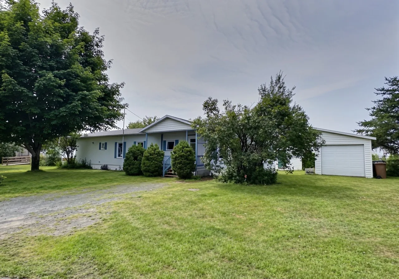 2175 Av. Rousseau — photo 2