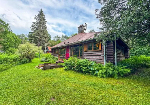 Maison à vendre - 3388 Route 327, Harrington, J8G 2T3
