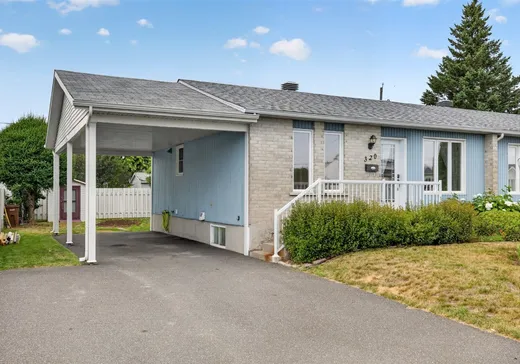House for sale - 320 Rue des Jumelles, Drummondville, J2A 1P4