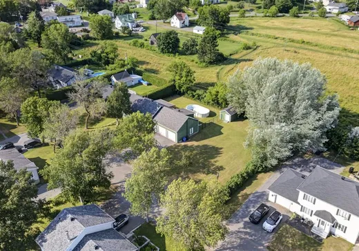 Maison à vendre - 14 Rue des Forges, Petite-Riviere-St-François, G0A 3X0
