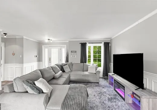 Maison à vendre - 2460 Rue des Vignes, Terrebonne, J6Y 1X4