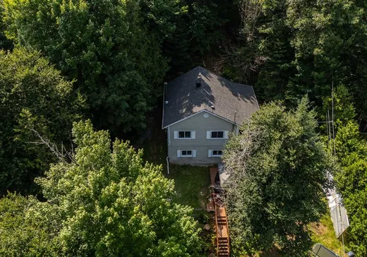 Maison à vendre - 513 Ch. de Ste-Marguerite, Sainte-Marguerite-du-Lac-Masson, J0T 1L0