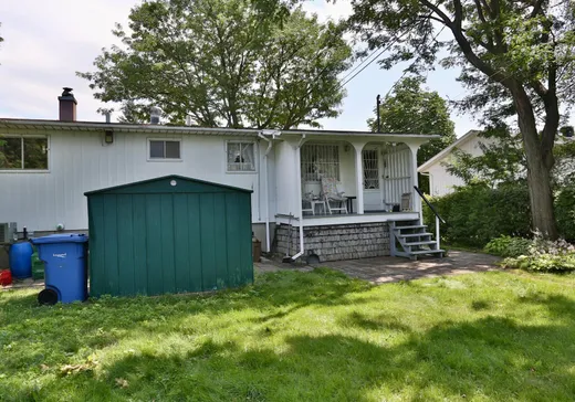 Maison à vendre - 401 Rue Desjardins, Longueuil, J4L 2T3