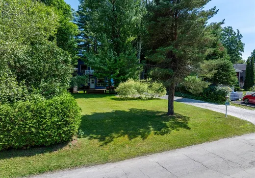 Maison à vendre - 406 Av. de la Chapelle, Magog, J1X 5V8