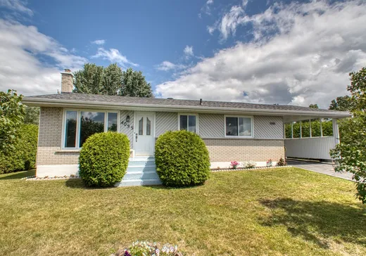 Maison à vendre - 4035 Rue de la Prairie, Les Nations, J1L 1L3
