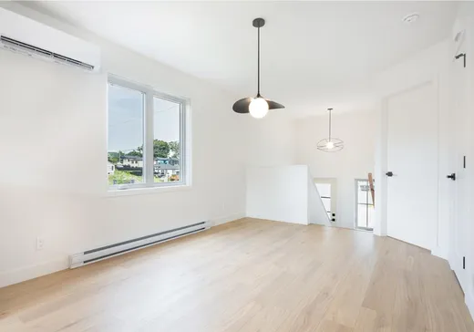 Maison à vendre - 840 Rue des Paillettes-d'Or, Les Nations, J1H 0M2