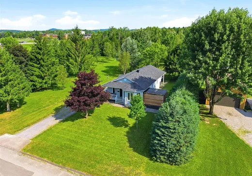 Maison à vendre - 76 Rue Lafontaine, East Angus, J0B 1R0