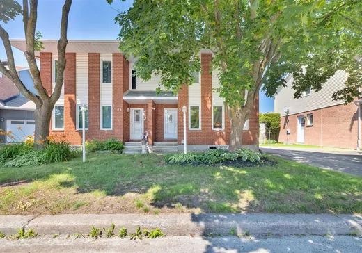 Two or more stories for sale - 59 Rue de la Planète, Gatineau, J9A2Y4