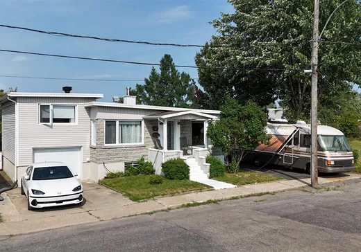 Maison à étages à vendre - 464 Rue du Sellier, Cap-De-La-Madeleine, G8T6N8