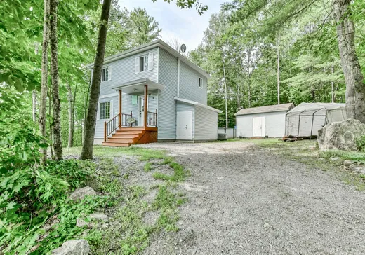 Maison à vendre - 40 Rue Langlois, St-Hippolyte, J8A 1C9