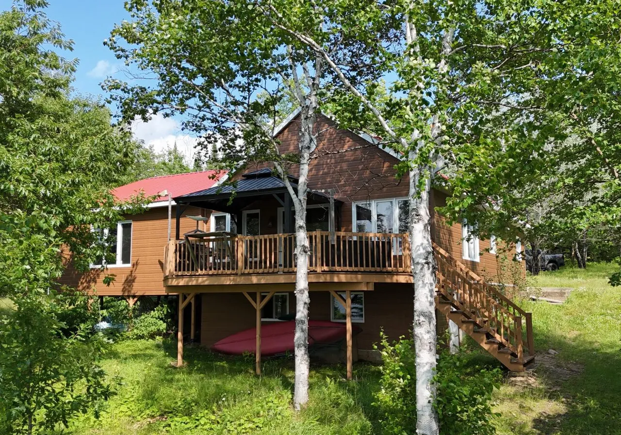 161 Rue Lac-La Tuque — photo 1