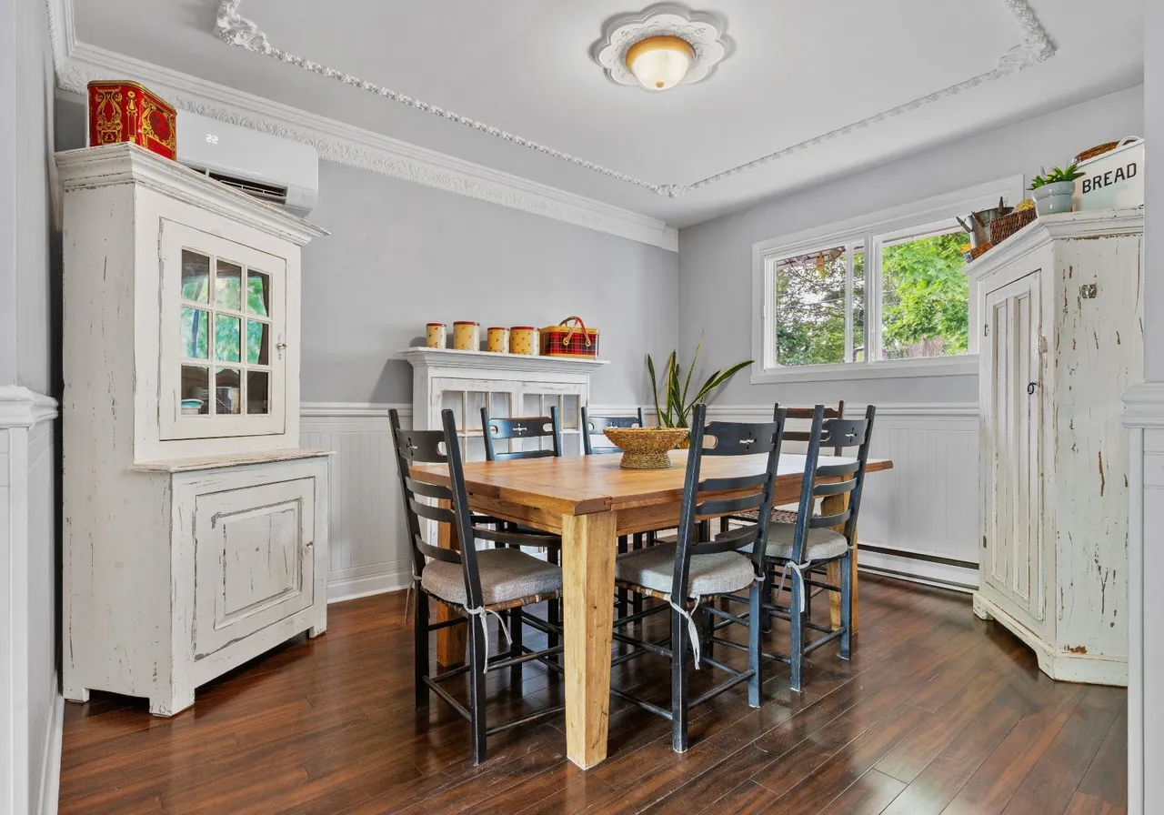 22 Rue Vadenais — photo 3