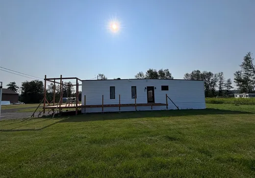 Bungalow for sale - 7 Vieille Route, Saint-Pierre-de-Lamy, G0L4H0