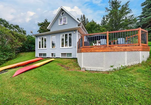 House for sale - 51 Ch. de la Grève-de-la-Pointe, Saint-Jean-de-Dieu, G0L 3M0